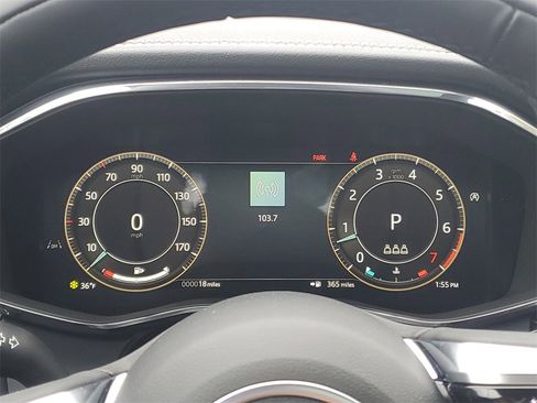 Used 2025 Jaguar F-PACE R-Dynamic S image 18