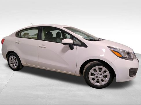 Used 2013 Kia Rio LX w/ PWR Pkg image 10