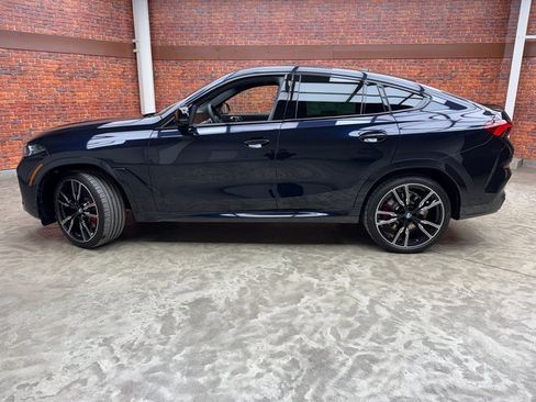 New 2026 BMW X6 M60i image 2
