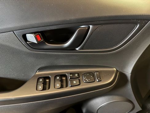 Used 2022 Hyundai Kona N Line image 19