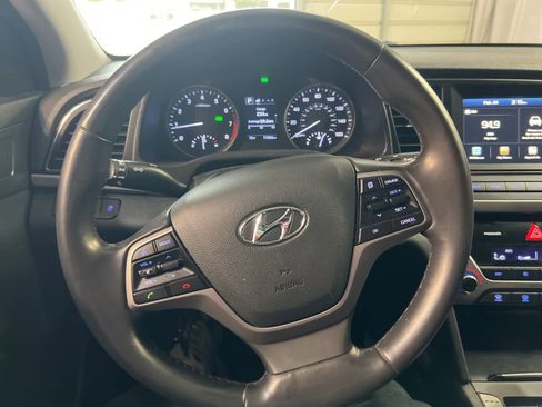 Used 2018 Hyundai Elantra Value Edition image 16