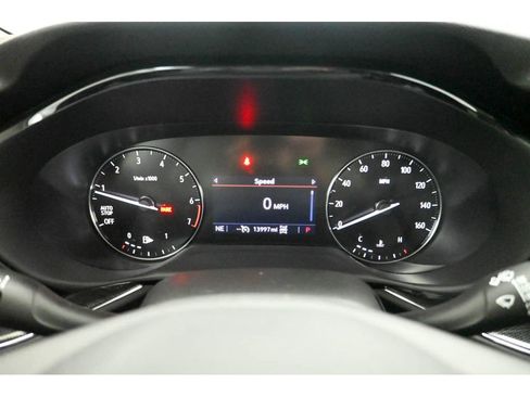 Used 2023 Buick Envision Preferred image 33