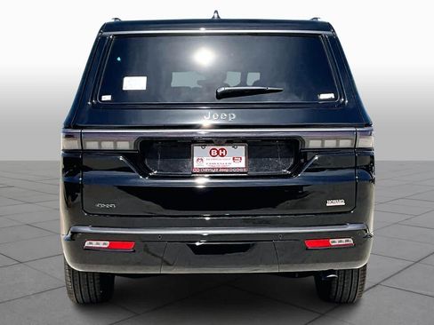 New 2026 Jeep Grand Wagoneer Limited AWD/4WD image 5