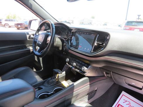 Used 2025 Dodge Durango GT AWD/4WD image 18