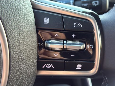 New 2026 Kia Carnival LXS image 28