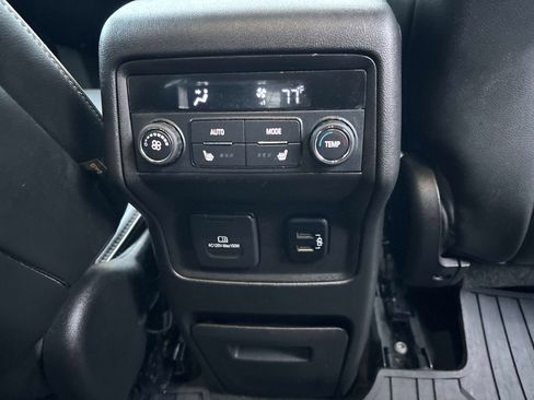 Used 2017 GMC Acadia Denali w/ Technology Package image 17