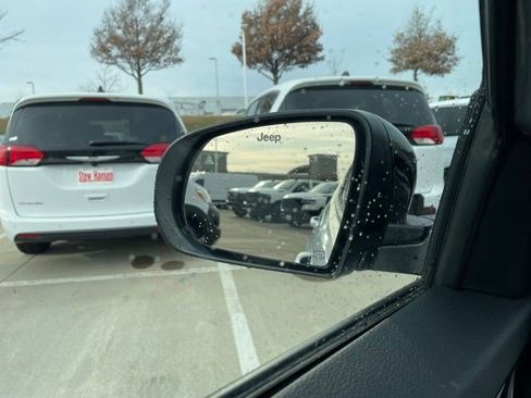 New 2026 Jeep Compass Limited AWD/4WD image 18
