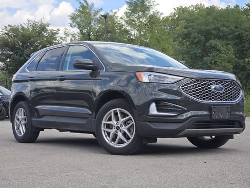 Used 2024 Ford Edge SEL AWD/4WD image 2