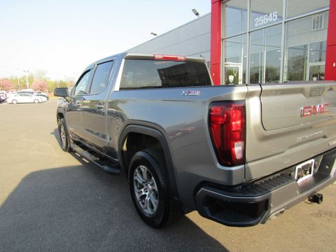 Used 2022 GMC Sierra 1500 Elevation AWD/4WD image 7