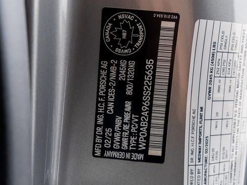 Used 2025 Porsche 911 Carrera 4 GTS image 52