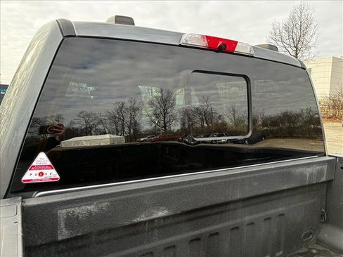 Used 2022 Ford F350 Platinum image 7