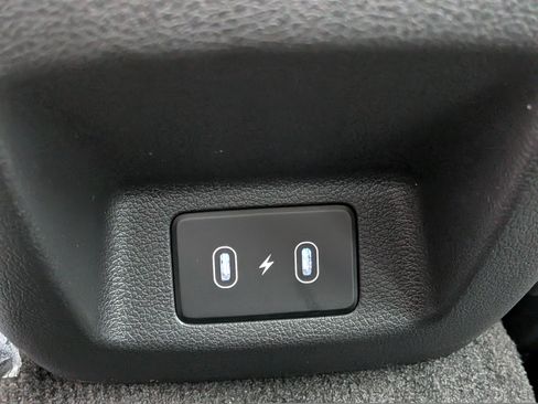 New 2026 Hyundai Elantra Limited FWD image 13