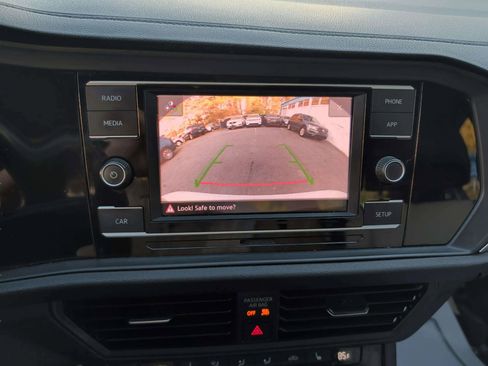 Used 2019 Volkswagen Jetta R-Line image 26