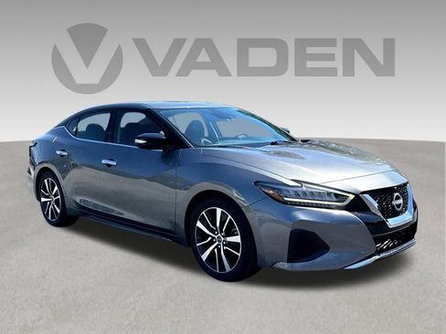 Used 2023 Nissan Maxima SV w/ Floor Mat Group FWD image 1