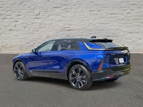 Certified 2026 Cadillac Lyriq Signature Sport AWD/4WD image 3