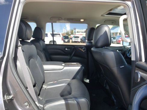 Used 2024 INFINITI QX80 Luxe AWD/4WD image 39