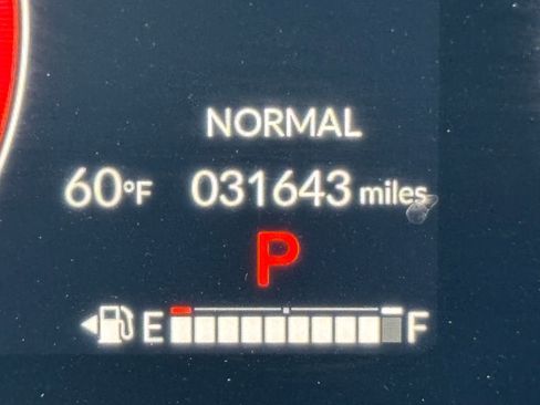 Used 2024 Honda Pilot LX image 34