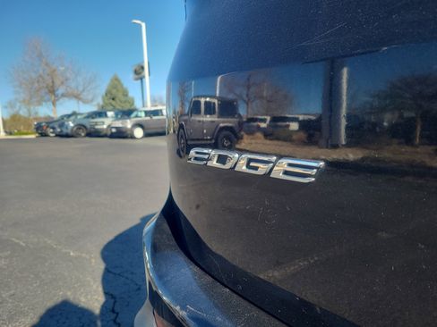 Certified 2017 Ford Edge Titanium AWD/4WD image 24