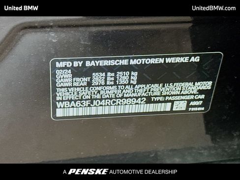 Used 2024 BMW 540i xDrive w/ Premium Package AWD/4WD image 14