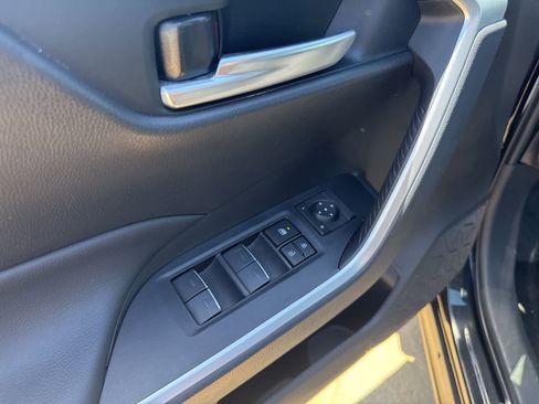 Used 2024 Toyota RAV4 XLE w/ Convenience Package FWD image 18