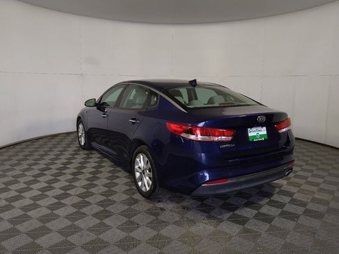 Used 2016 Kia Optima LX FWD image 5