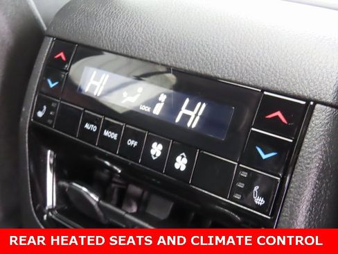 Used 2024 Jeep Grand Cherokee L Summit w/ Advanced Protech Group IV image 29