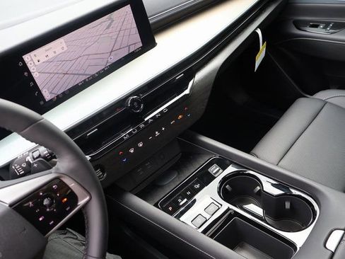 Used 2026 Nissan Murano SL image 24