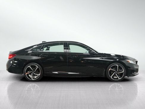 Used 2021 Honda Accord Sport image 6