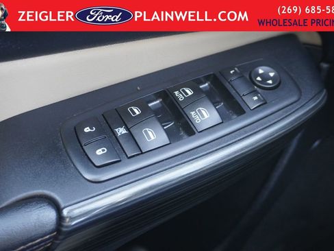 Used 2016 Jeep Cherokee Limited image 31