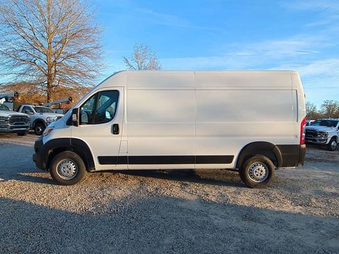New 2026 RAM ProMaster 2500 w/ Convenience Group image 2