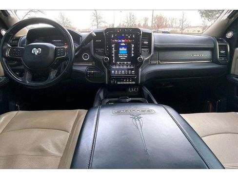 Used 2020 RAM 2500 Limited image 17