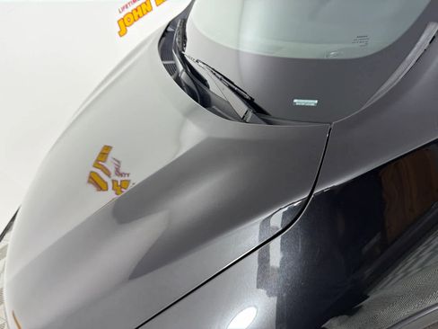 Used 2018 Nissan Rogue SV image 11