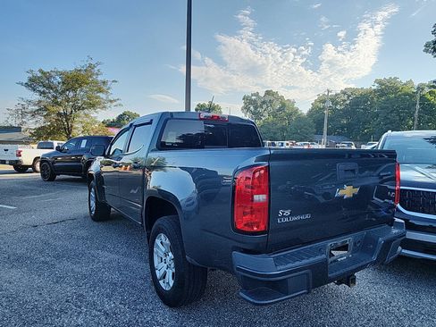 Used 2016 Chevrolet Colorado LT w/ LT Convenience Package RWD image 3
