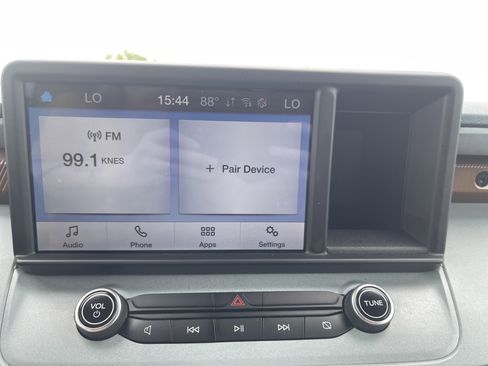 Used 2022 Ford Maverick Lariat image 34