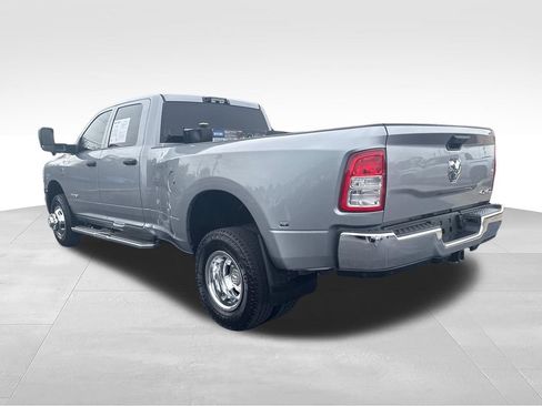 Used 2022 RAM 3500 Tradesman w/ Chrome Appearance Group AWD/4WD image 7