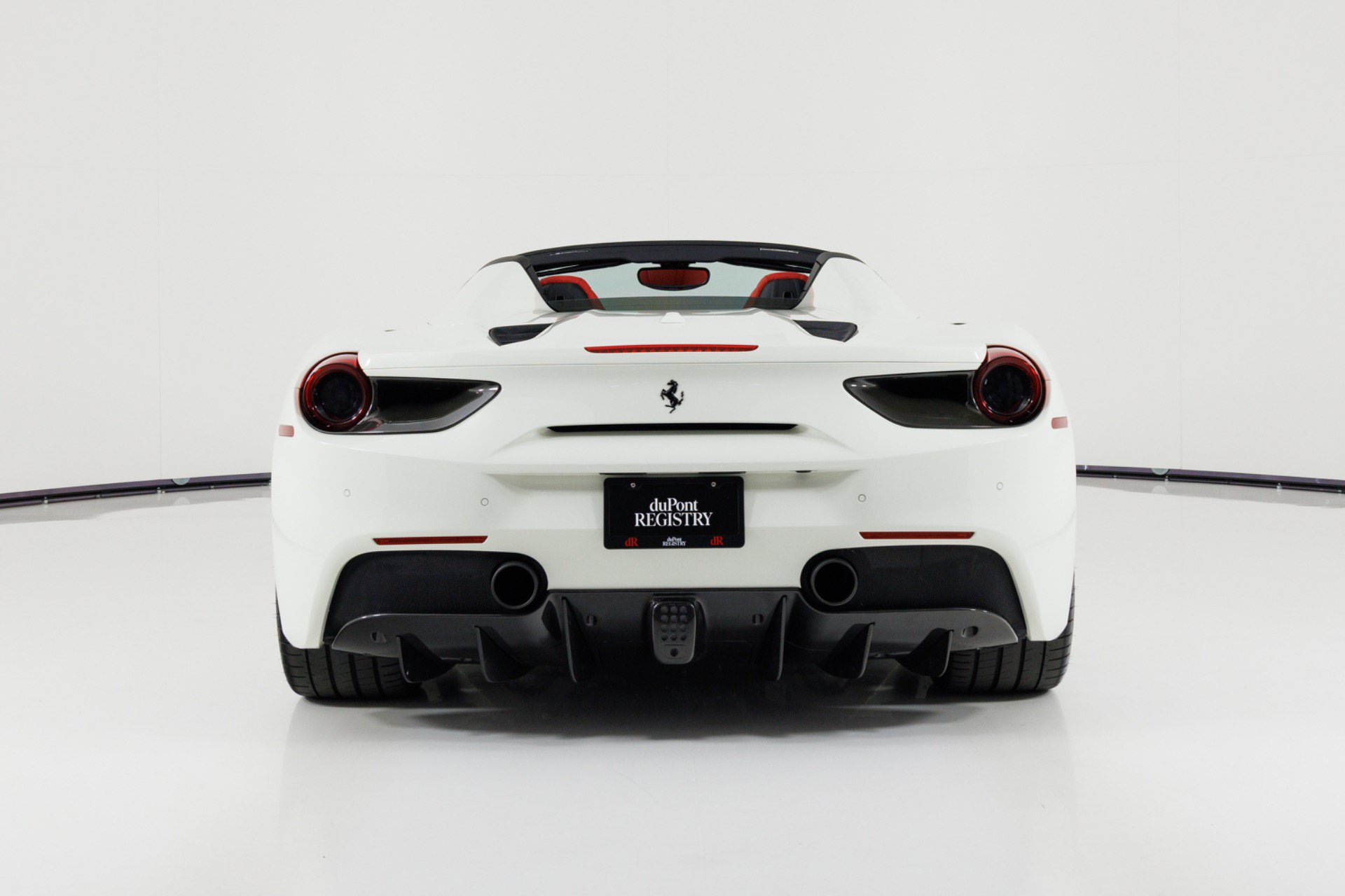 Used 2017 Ferrari 488 Spider RWD image 5
