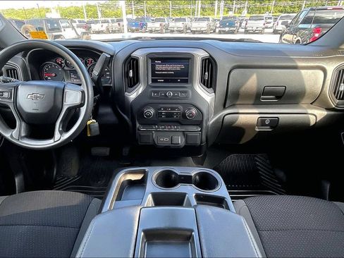 Used 2021 Chevrolet Silverado 1500 Custom Trail Boss AWD/4WD image 5