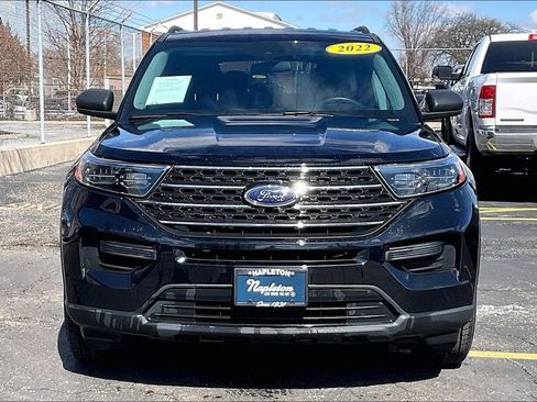 Certified 2022 Ford Explorer XLT w/ Class IV Trailer Tow Package AWD/4WD image 2