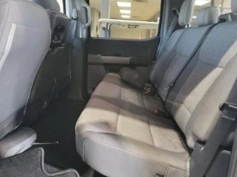 Used 2024 Ford F250 XL w/ STX Appearance Package AWD/4WD image 6