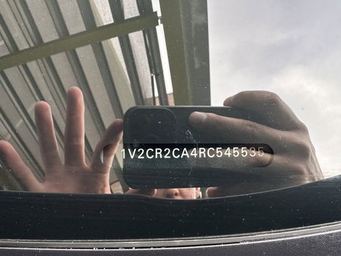 Used 2024 Volkswagen Atlas Peak Edition SE image 44