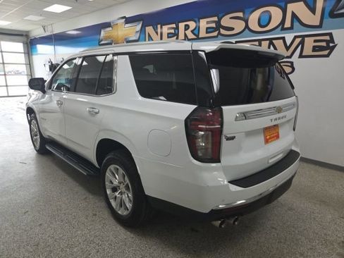 Used 2024 Chevrolet Tahoe Premier AWD/4WD image 3