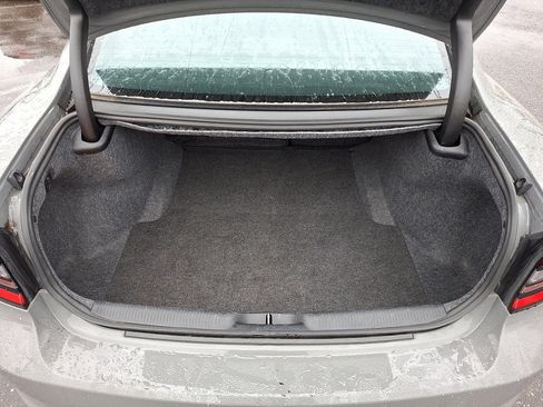 Used 2023 Dodge Charger SXT image 18