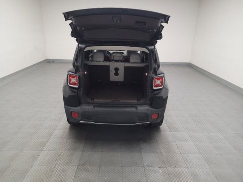 Used 2015 Jeep Renegade Limited image 29