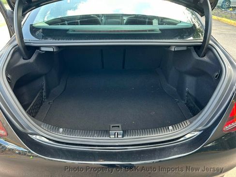 Used 2020 Mercedes-Benz C 300 4MATIC Sedan image 40