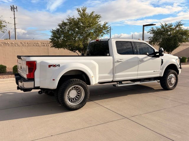 Used 2019 Ford F350 Lariat w/ Lariat Ultimate Package AWD/4WD image 6