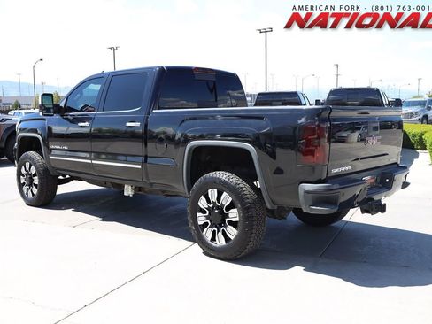 Used 2015 GMC Sierra 2500 Denali w/ Duramax Plus Package AWD/4WD image 4