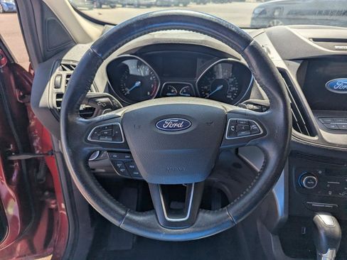 Used 2017 Ford Escape SE w/ SE Leather Comfort Package AWD/4WD image 14