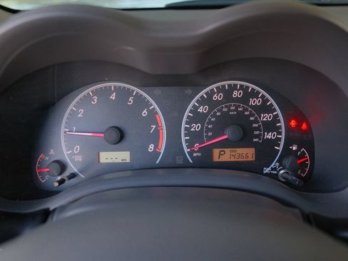 Used 2009 Toyota Corolla LE w/ All Weather Guard Pkg FWD image 15