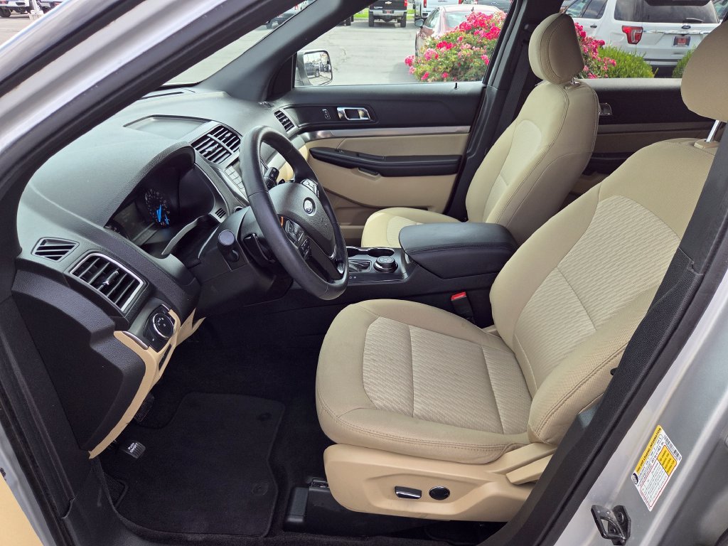 Used 2017 Ford Explorer 4WD image 10