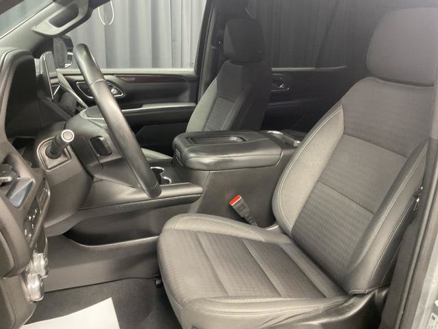 Used 2023 GMC Yukon SLE w/ Gmc Pro Safety Plus Package AWD/4WD image 16